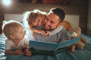 Father with mens rights reading to children